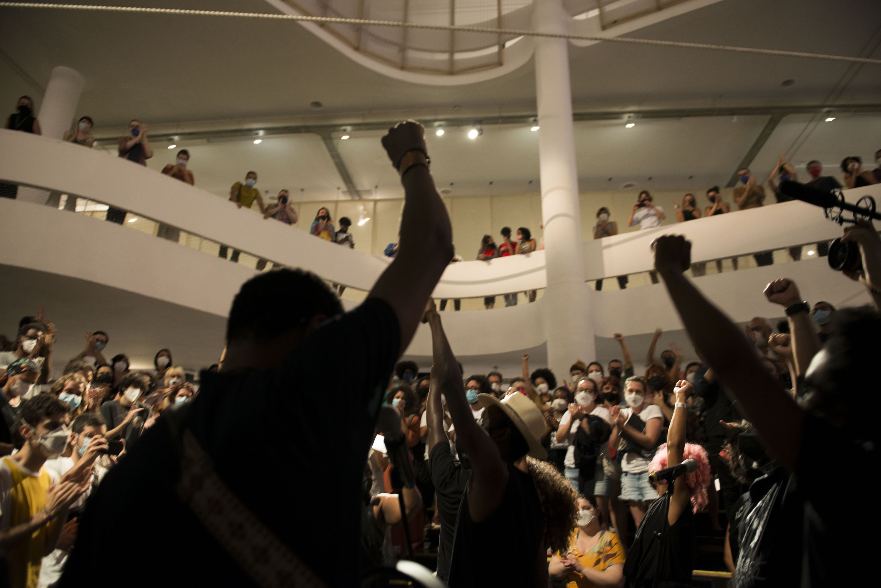 deposition / desposição, 2021: Neo Muyanga com Coletivo Legítima Defesa, at deposition , at the 34th São Paulo Biennial, Brazil, 2021. Marissa Lee Benedict, Daniel de Paula, and David Rueter